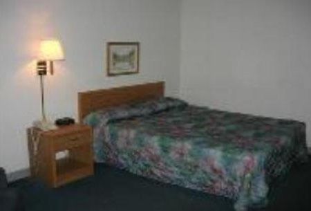 Granite Falls Super Motel Δωμάτιο φωτογραφία