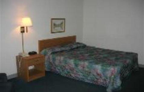Granite Falls Super Motel Δωμάτιο φωτογραφία